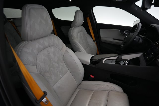 2023 Polestar 2 — photo 15 of 24