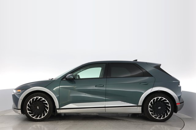 2024 Hyundai IONIQ 5 — photo 12 of 21