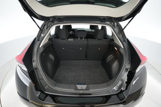 2024 Nissan LEAF — photo 6 of 22