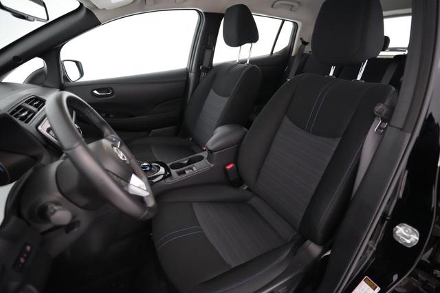 2024 Nissan LEAF — photo 3 of 20