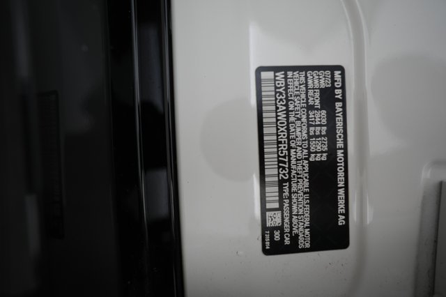 2024 BMW i4 — photo 24 of 24