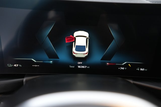 2024 BMW i4 — photo 5 of 24