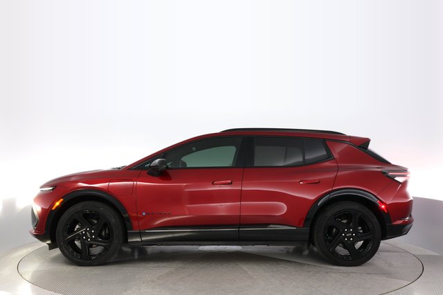 2024 Chevrolet Equinox EV — photo 12 of 20