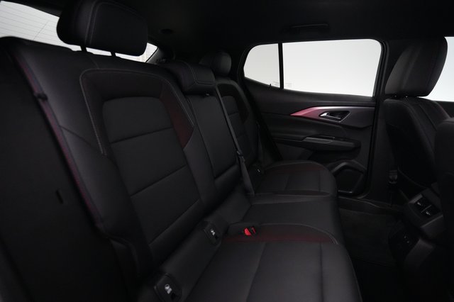 2024 Chevrolet Equinox EV — photo 4 of 20