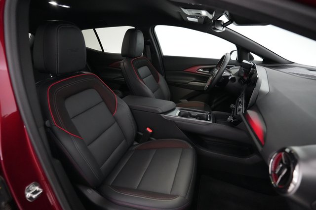 2024 Chevrolet Equinox EV — photo 16 of 20