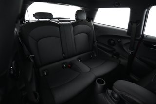 2024 MINI Cooper SE — photo 4 of 19