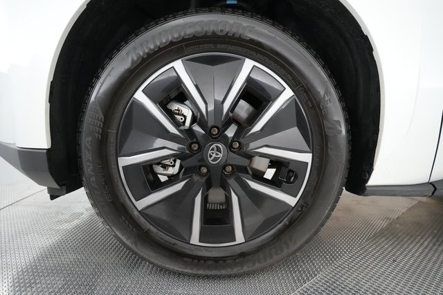 2026 Toyota bZ — photo 13 of 22