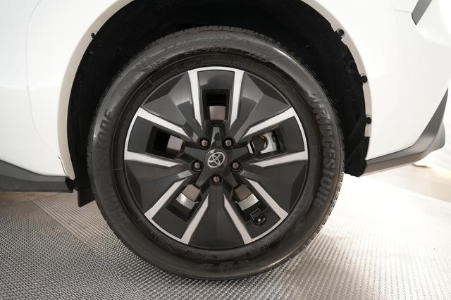 2026 Toyota bZ — photo 7 of 22