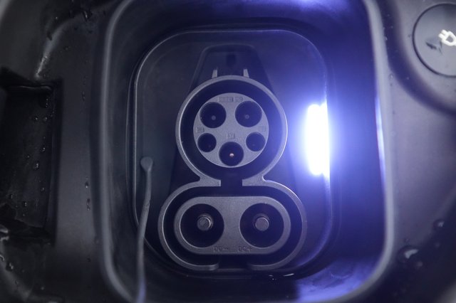 2021 Polestar 2 — photo 23 of 25