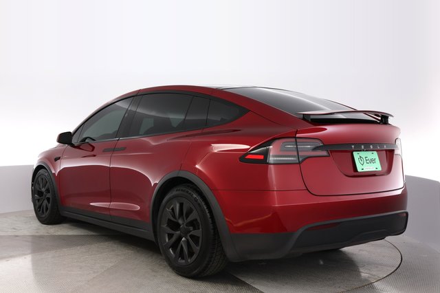2023 Tesla Model X — photo 13 of 26