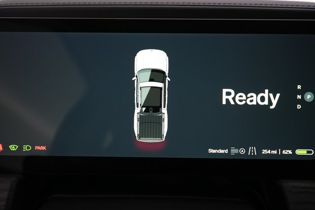 2023 Rivian R1T — photo 21 of 22