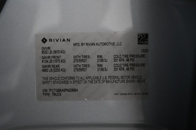 2023 Rivian R1T — photo 22 of 22