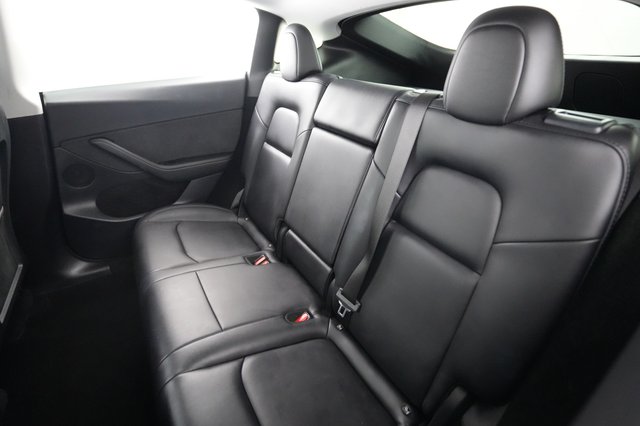 2023 Tesla Model Y — photo 19 of 22