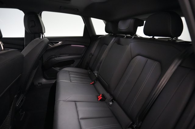 2023 Audi Q4 e-tron — photo 17 of 18