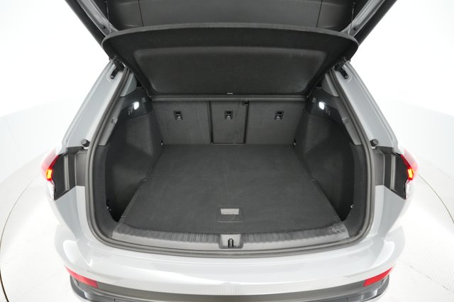 2023 Audi Q4 e-tron — photo 6 of 18