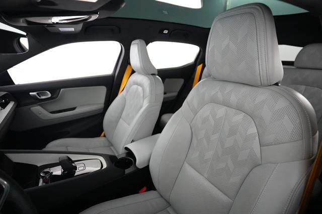 2023 Polestar 2 — photo 3 of 24