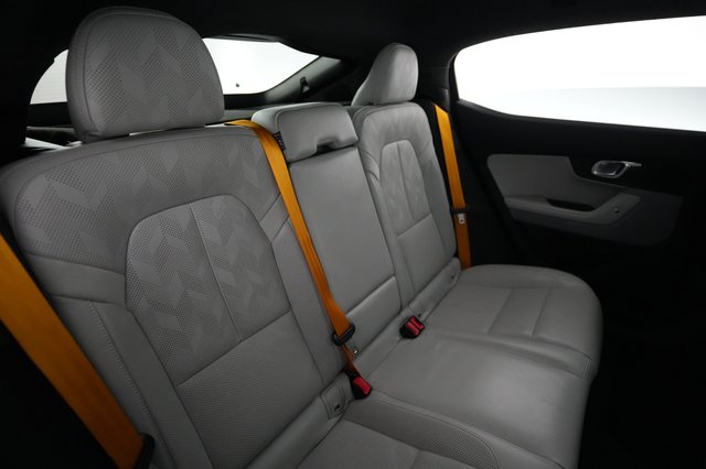2023 Polestar 2 — photo 4 of 24