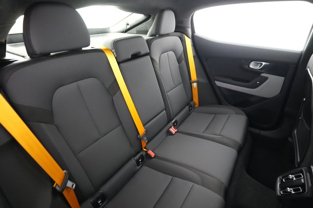 2023 Polestar 2 — photo 4 of 26