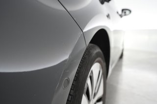 2019 Volkswagen e-Golf — photo 26 of 34