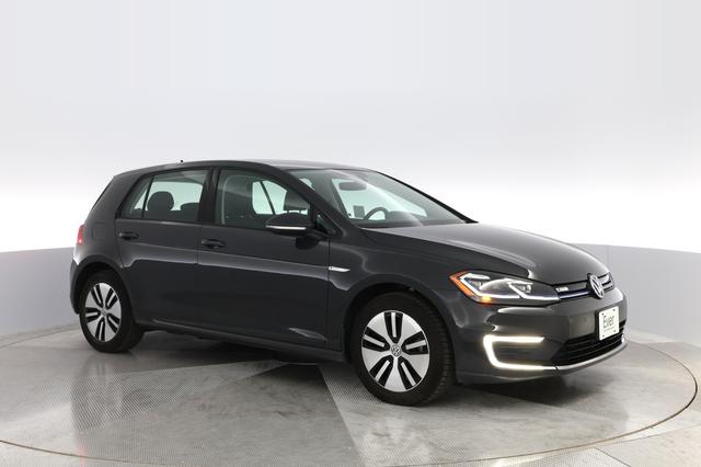 2019 Volkswagen e-Golf — photo 7 of 34