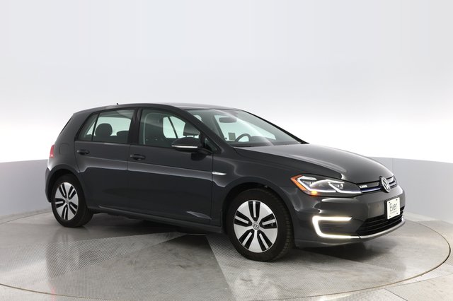 2019 Volkswagen e-Golf — photo 7 of 34