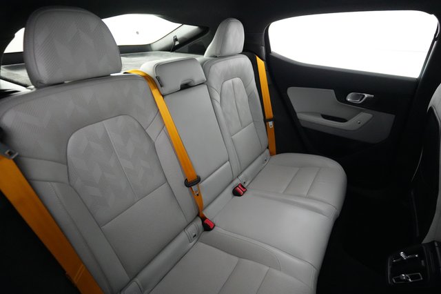 2023 Polestar 2 — photo 4 of 24