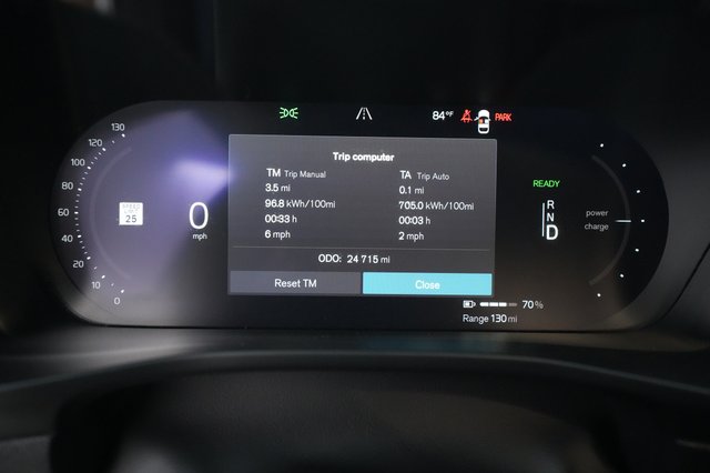 2023 Volvo C40 Recharge — photo 5 of 21