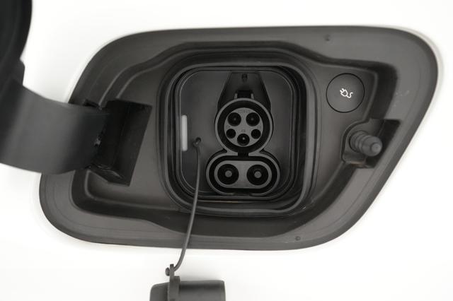 2023 Volvo C40 Recharge — photo 8 of 21