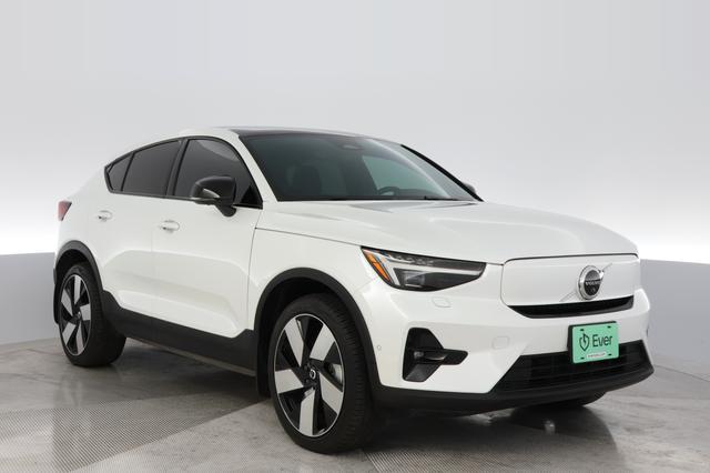 2023 Volvo C40 Recharge — photo 10 of 21