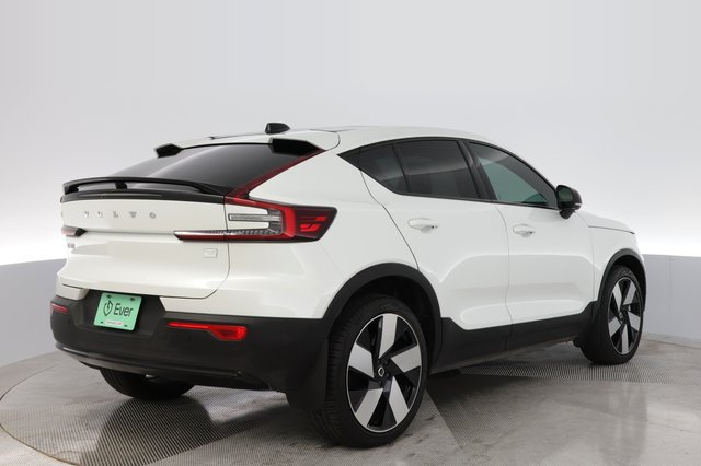 2023 Volvo C40 Recharge — photo 2 of 21