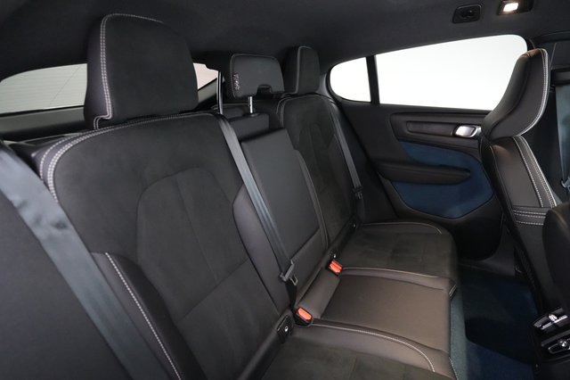 2023 Volvo C40 Recharge — photo 4 of 21