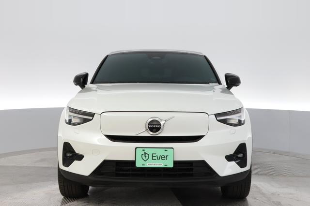 2023 Volvo C40 Recharge — photo 9 of 21