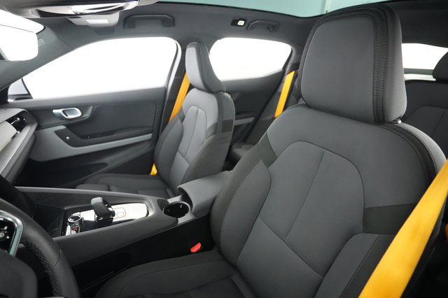 2023 Polestar 2 — photo 3 of 22