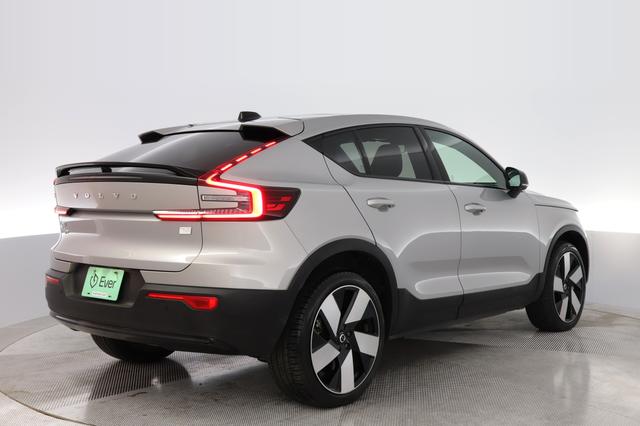 2023 Volvo C40 Recharge — photo 2 of 24