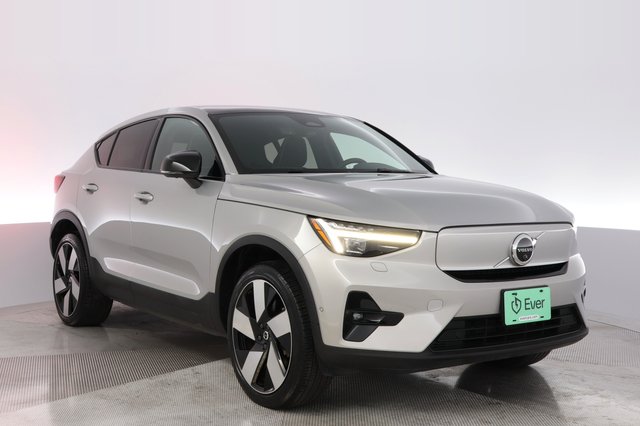 2023 Volvo C40 Recharge — photo 10 of 24