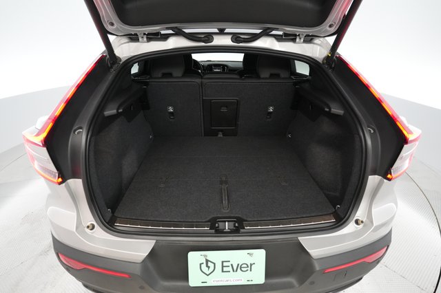 2023 Volvo C40 Recharge — photo 6 of 24