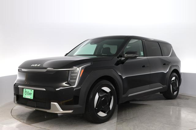 2024 Kia EV9 — VIN KNDAB5S14R6033188