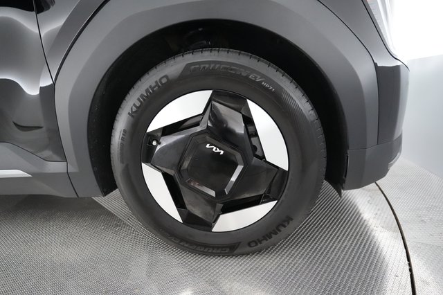 2024 Kia EV9 — photo 15 of 26