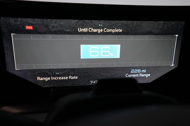 2025 GMC Hummer EV SUV — photo 5 of 21