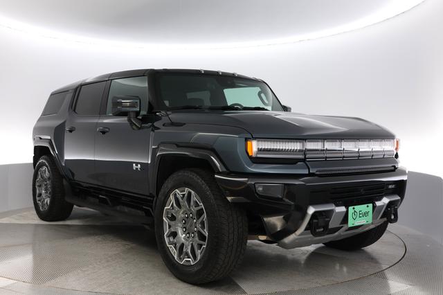 2025 GMC Hummer EV SUV — photo 10 of 21