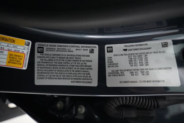 2025 GMC Hummer EV SUV — photo 21 of 21