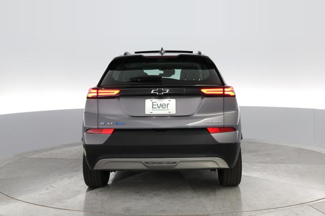 2022 Chevrolet Bolt EUV — photo 9 of 31