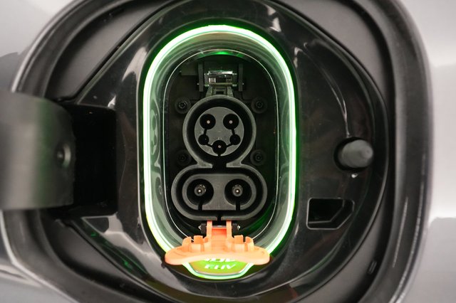 2022 Chevrolet Bolt EUV — photo 22 of 31