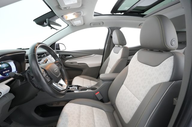 2022 Chevrolet Bolt EUV — photo 16 of 31