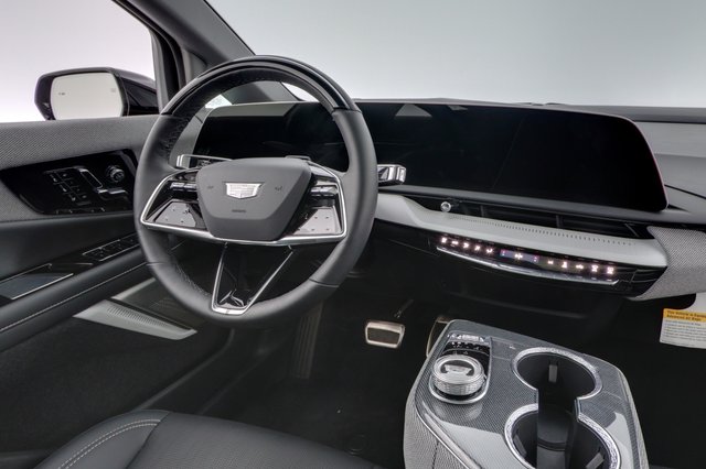 2026 Cadillac Optiq — photo 20 of 22