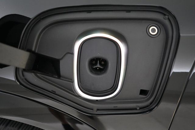 2026 Cadillac Optiq — photo 8 of 22