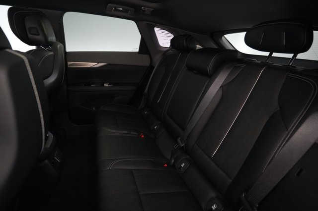 2026 Cadillac Optiq — photo 19 of 22