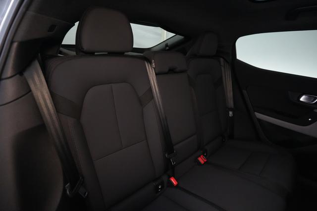 2022 Polestar 2 — photo 4 of 21