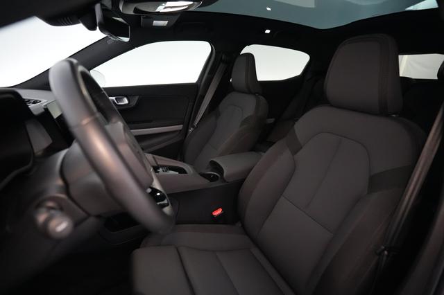 2022 Polestar 2 — photo 3 of 21