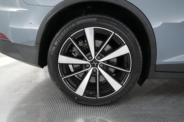 2022 Polestar 2 — photo 7 of 21